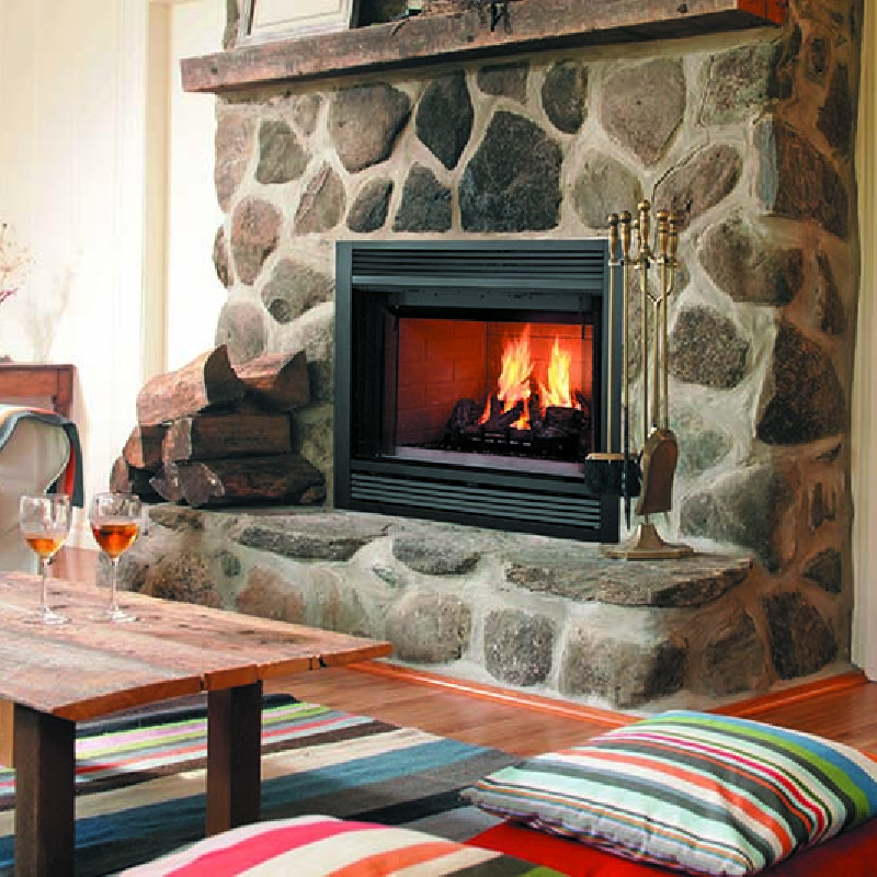 Sovereign-36-42-Photo-Traditional-Firebrick-4C-Low-Res-1.jpg - Fireplace Gallery